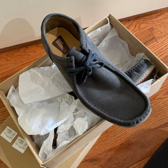 Shoes | Clarks Wallabee Run | Poshmark